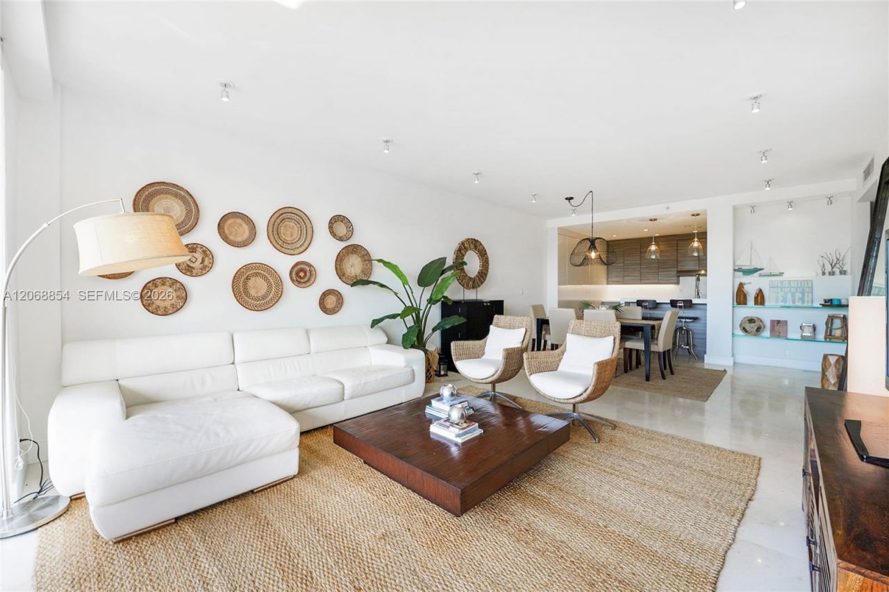 151 Crandon Blvd, Unit 341, Key Biscayne, FL 33149 Photo
