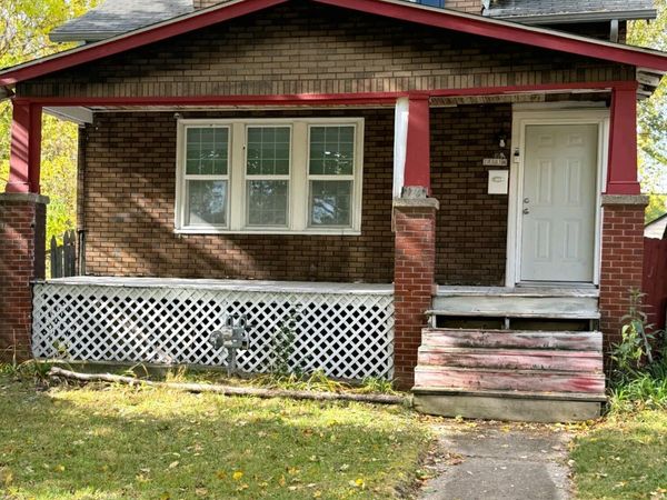 20001 Yacama Avenue, Highland Park, MI 48203