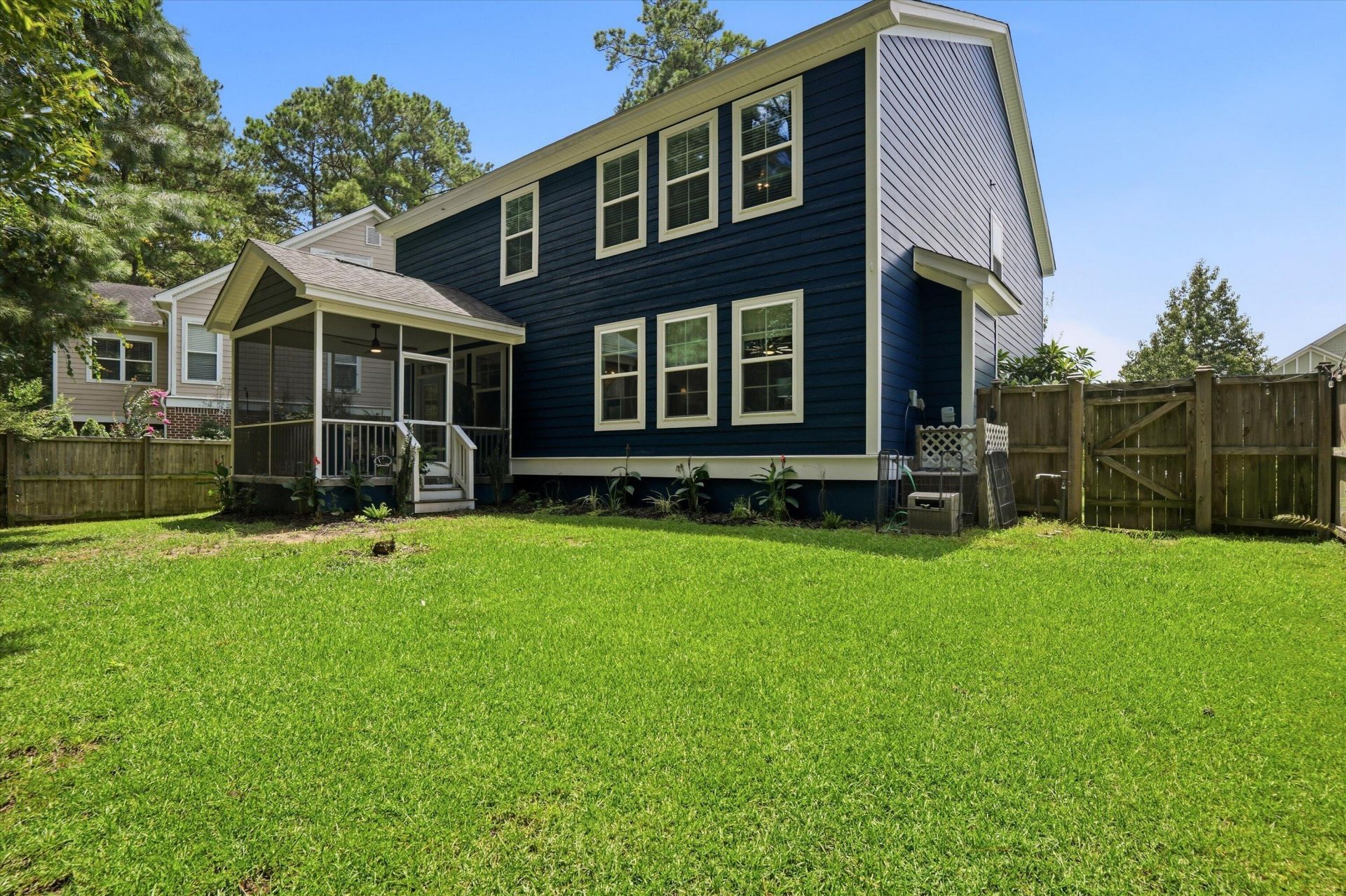 8858 Tolbert Way Photo 38