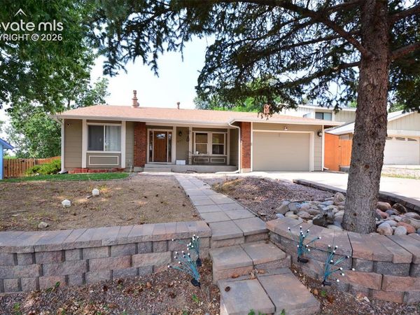 647 Red Cliff Road, Colorado Springs, CO 80906