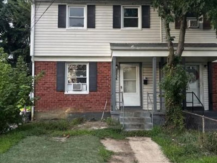 5914 Shoshone Drive, Oxon Hill, MD 20745 Main Photo