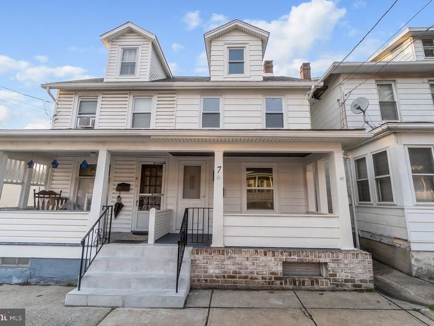 7 W Abbott Street , Lansford, PA 18232 Main Photo