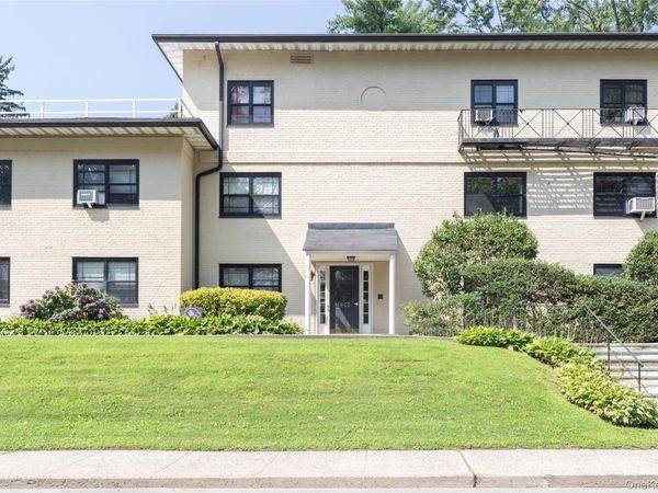 1263 California Road, Unit 2, Eastchester, NY 10709