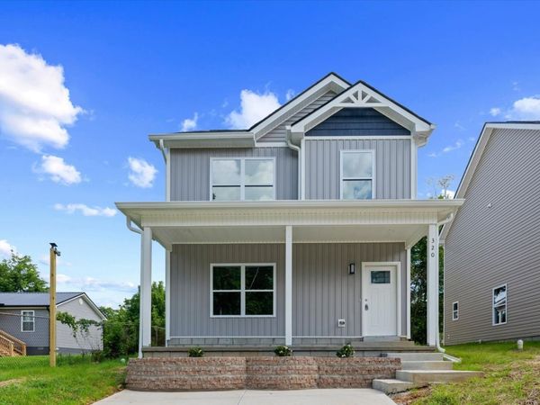 320 Mitchell St, Clarksville, TN 37042
