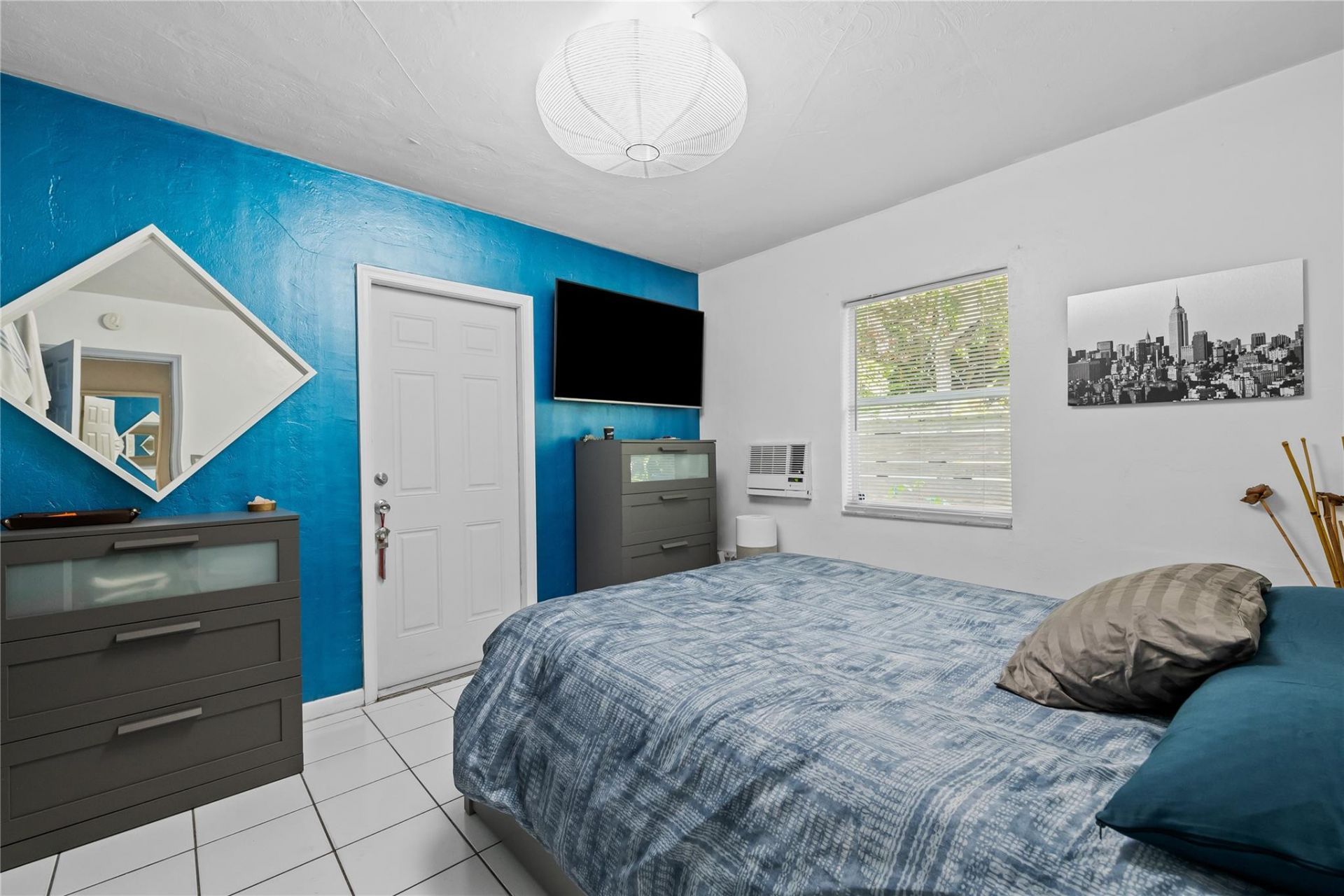 724 NE 3rd Avenue, Fort Lauderdale, FL 33394 Photo