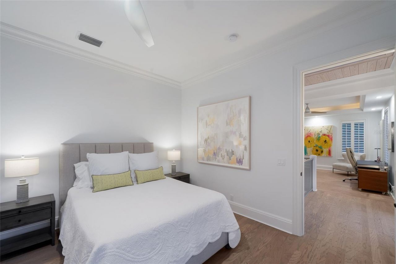 65 Lighthouse Point Drive, Longboat Key, FL 34228 Photo