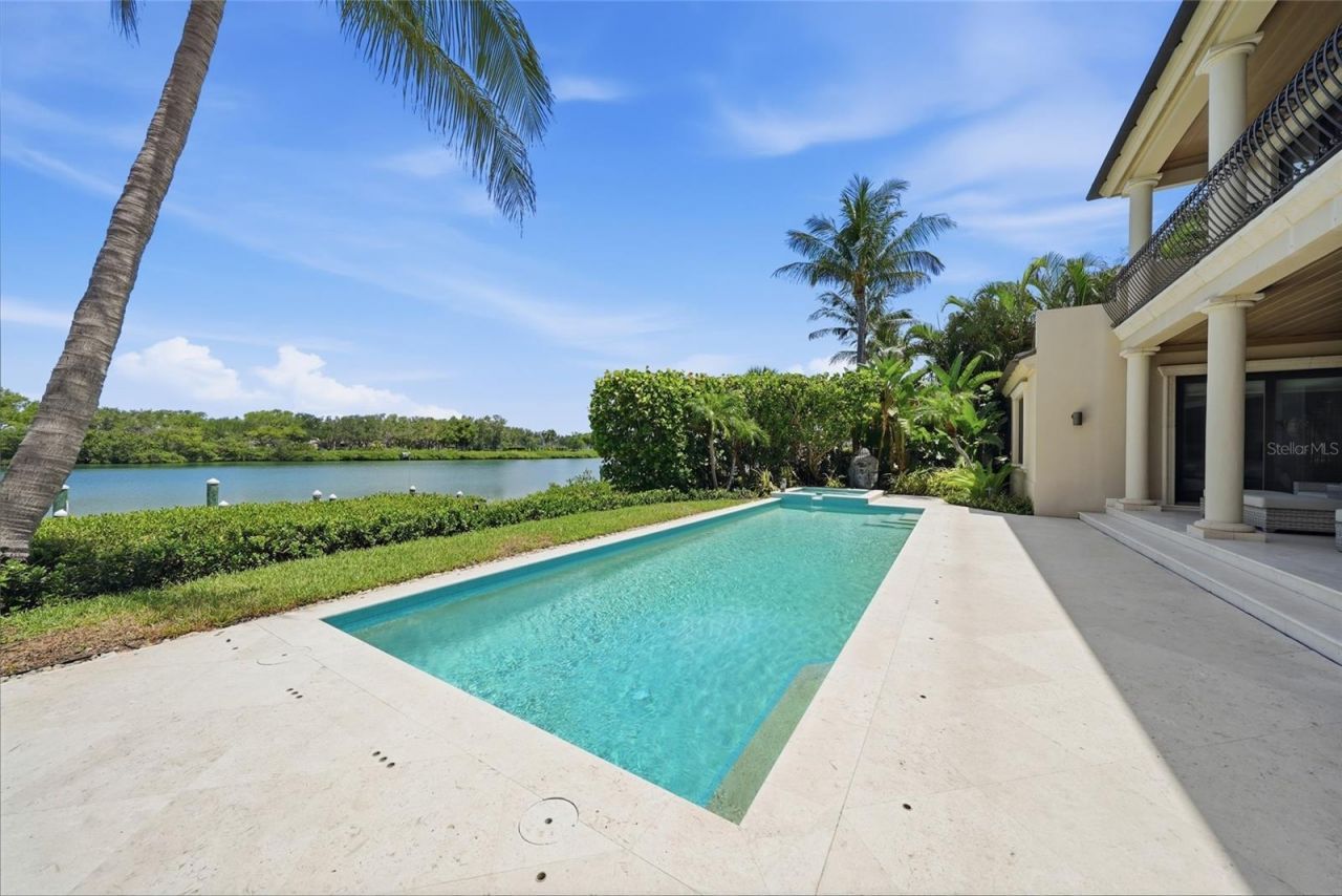 65 Lighthouse Point Drive, Longboat Key, FL 34228 Photo