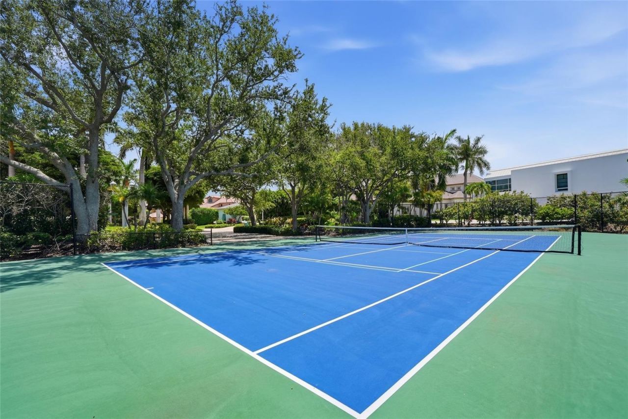 65 Lighthouse Point Drive, Longboat Key, FL 34228 Photo