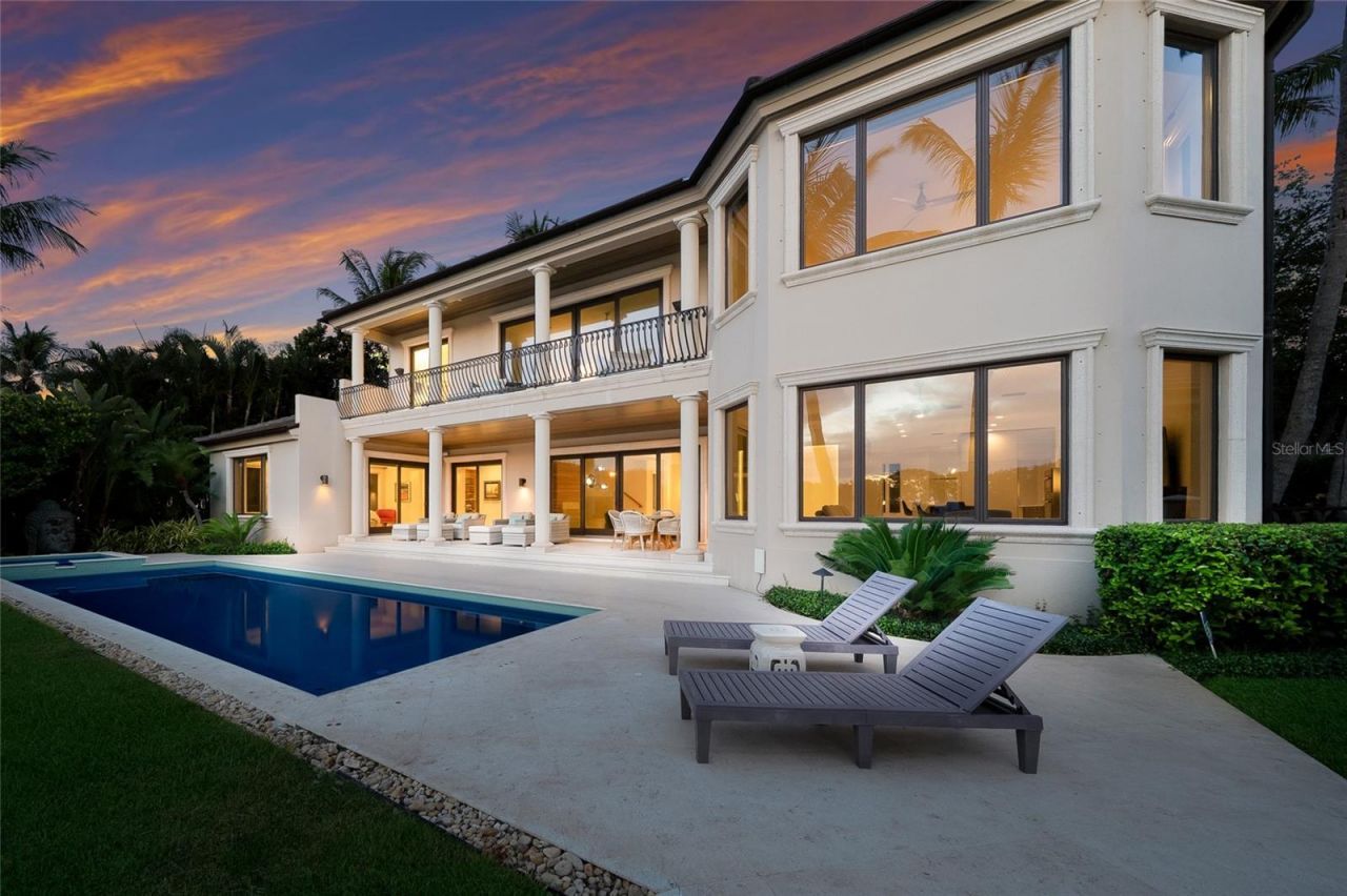 65 Lighthouse Point Drive, Longboat Key, FL 34228 Photo