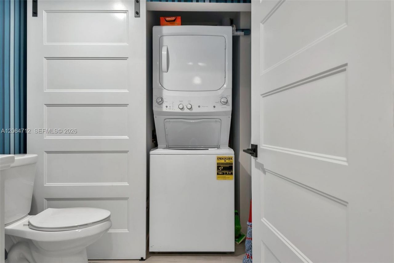 1 Century Ln , Unit 203, Miami Beach, FL 33139 Photo