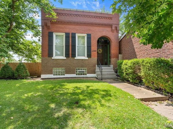 3728 Phillips Place, St Louis, MO 63116