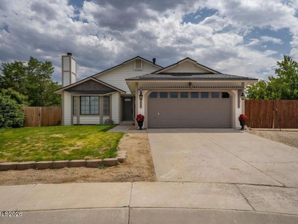504 Pebble Court, Dayton, NV 89403