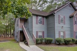 7945 Parklane photo 4