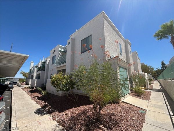 7100 PIRATES COVE Road, Unit 2041, Las Vegas, NV 89145