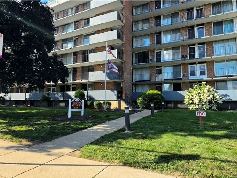 2331 E Market Street, Unit 414, Akron, OH 44312 Photo 2