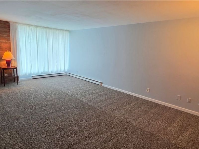 2331 E Market Street, Unit 414, Akron, OH 44312 Photo 6