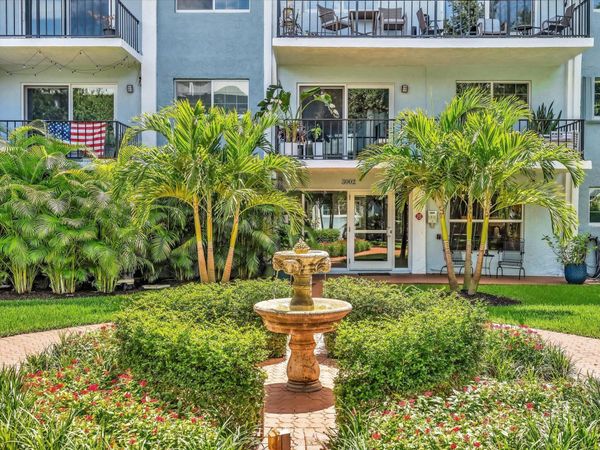 3002 NE 5th Terrace, Unit 101-B, Wilton Manors, FL 33334