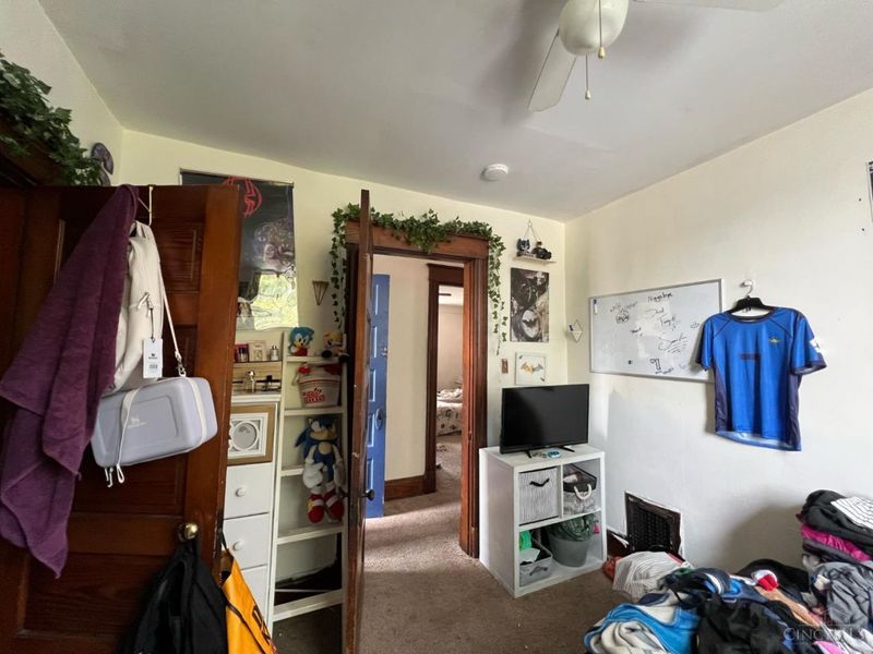 700 Hawthorne Avenue, Cincinnati, OH 45205 Photo 5