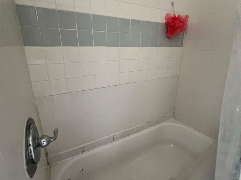 700 Hawthorne Avenue, Cincinnati, OH 45205 Photo 9