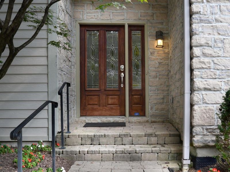3166 Melbury Drive, Columbus, OH 43221 Photo 2