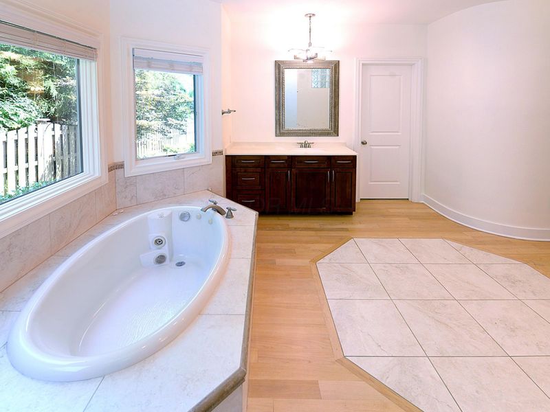 3166 Melbury Drive, Columbus, OH 43221 Photo 39