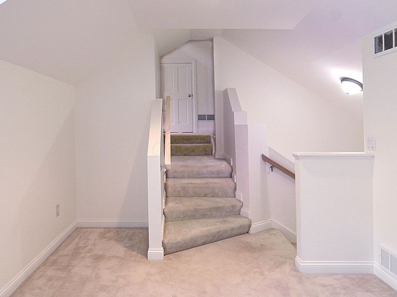 3166 Melbury Drive, Columbus, OH 43221 Photo 48
