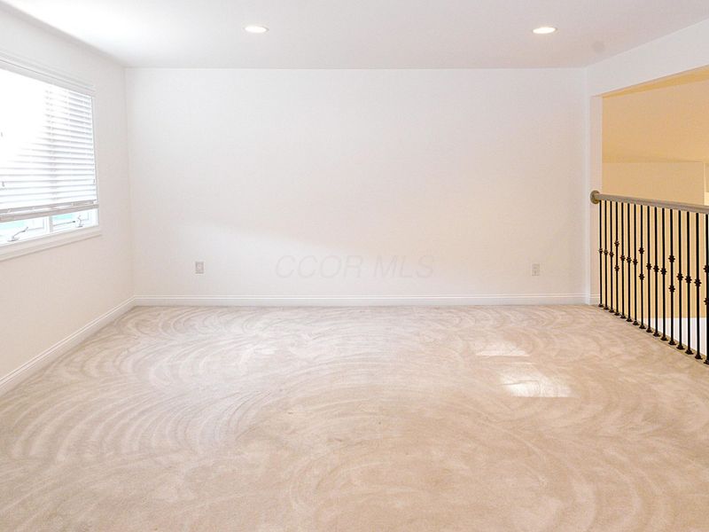 3166 Melbury Drive, Columbus, OH 43221 Photo 49