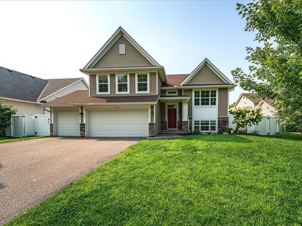 1972 127th Court NE, Blaine, MN 55449