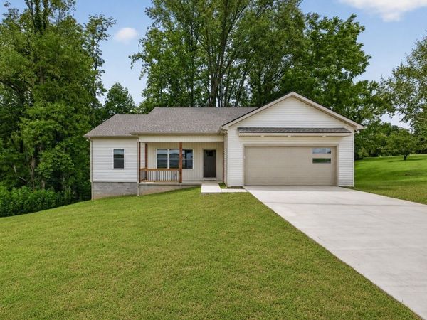 8634 Holmes Creek Rd , Smithville, TN 37166