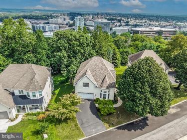 1022 RIVERVIEW LANE, CONSHOHOCKEN, PA 19428