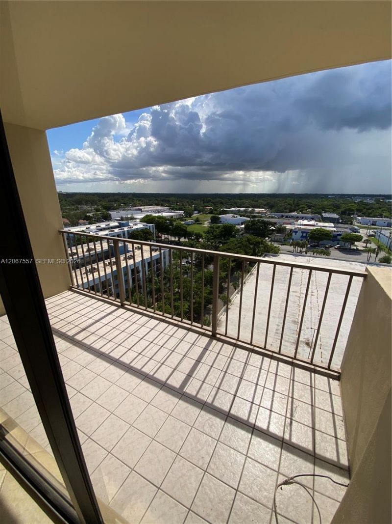 1470 NE 123rd St , Unit A1406, North Miami, FL 33161 Photo
