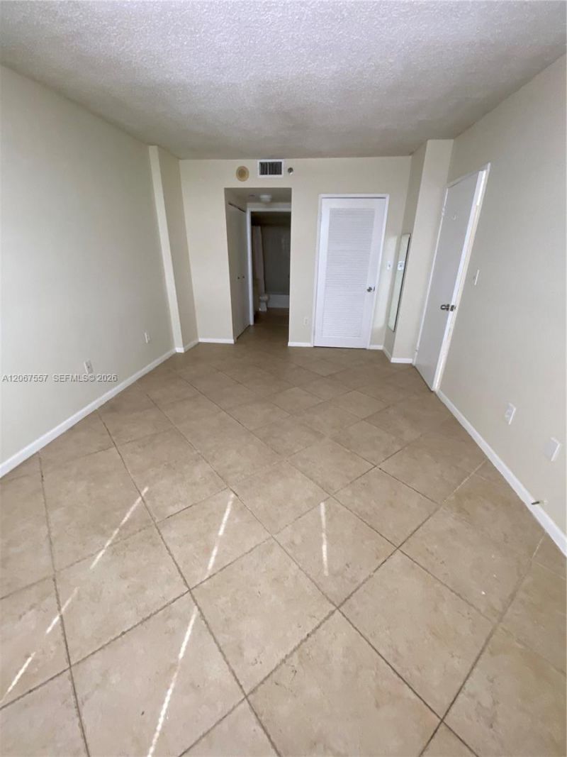 1470 NE 123rd St , Unit A1406, North Miami, FL 33161 Photo