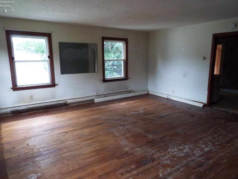 103 Fairfield Avenue, Bellevue, OH 44811 Photo 5