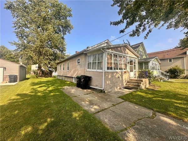 171 William Street , Tonawanda, NY 14150