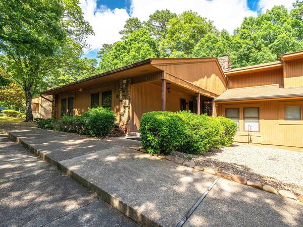 16 Reddina Lane, Hot Springs Village, AR 71909