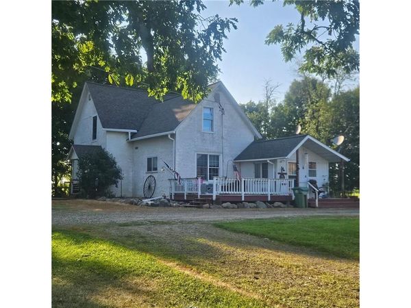 1835 150th Avenue, Saint Croix Falls, WI 54024