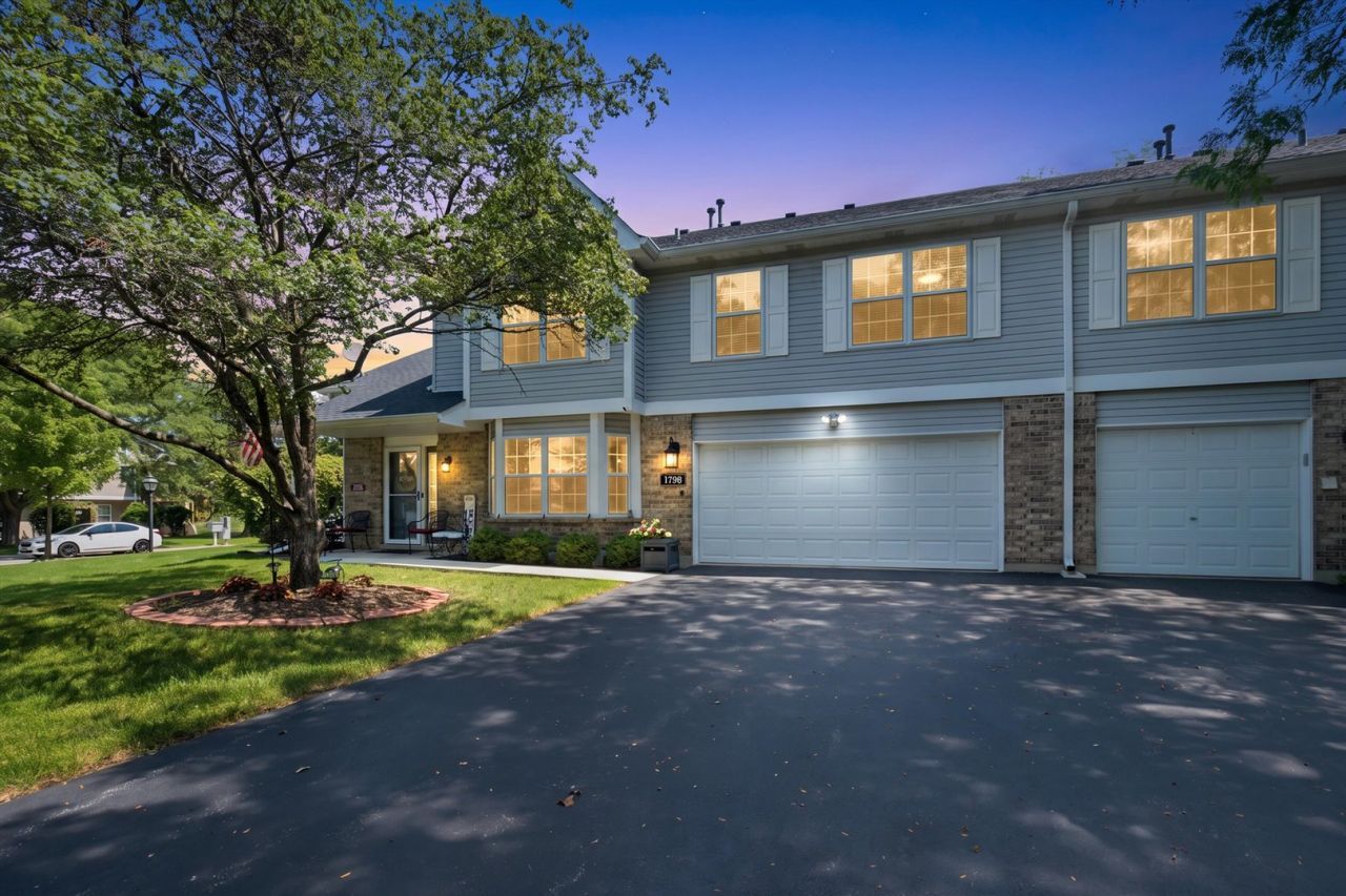 13916 S Cambridge Circle, Plainfield, IL 60544 Main Photo