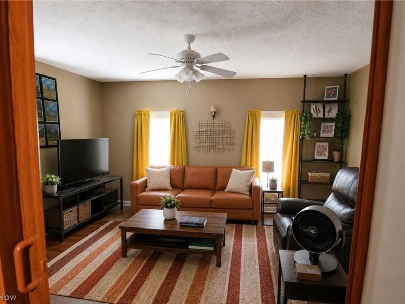 318 N Pardee Street, Wadsworth, OH 44281 Photo 4