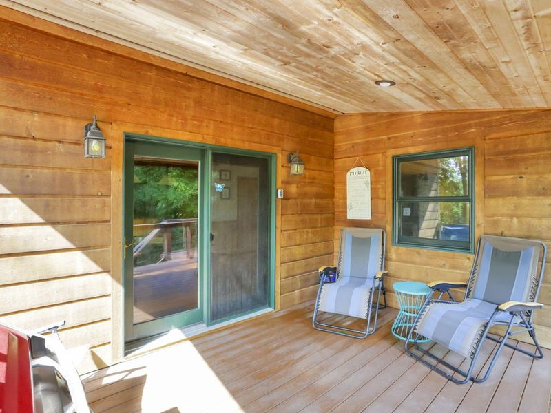 13864 Keirns Road , Millfield, OH 45761 Photo 8