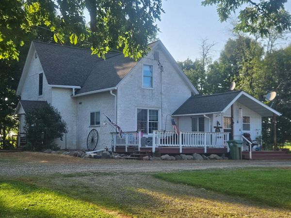 1835 150th Avenue, Saint Croix Falls, WI 54024