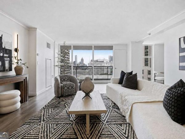620 Peachtree Street NE, Unit 1613, Atlanta, GA 30308
