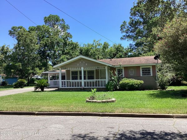 4918 Hubert Street, Moss Point, MS 39563