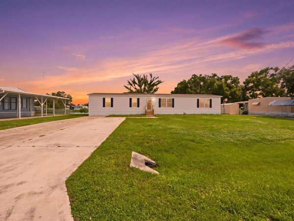 2130 SE 25TH Drive, Okeechobee, FL 34974
