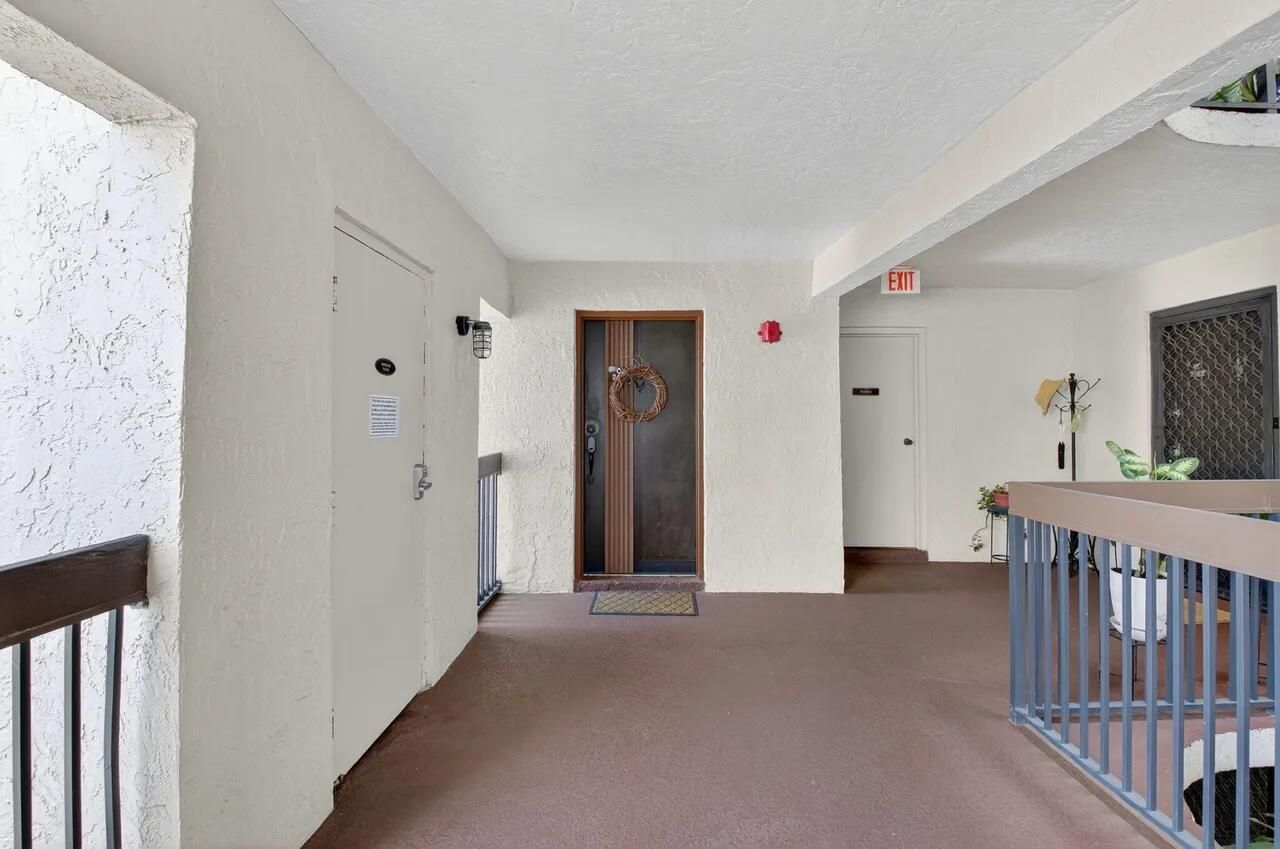6342 Longboat Lane W, Unit 201, Boca Raton, FL 33433 Photo