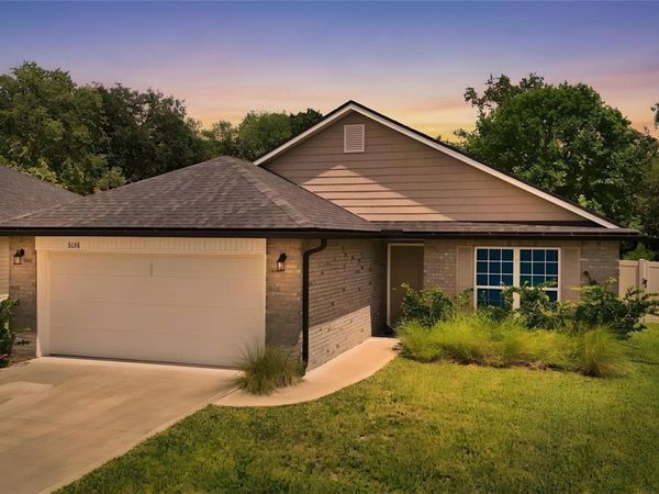8058 BELSAY CIRCLE , JACKSONVILLE, FL 32219