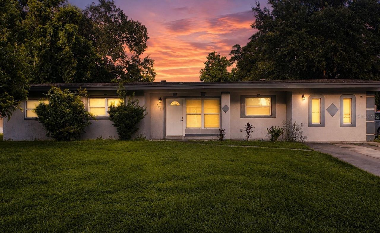 223 Hope Circle, Orlando, FL 32811 Main Photo