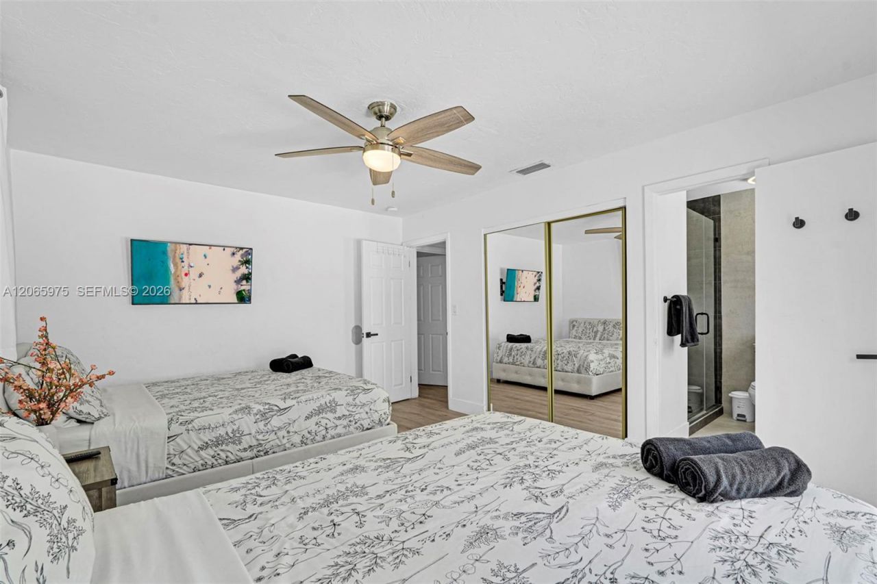 407 S 56th Ter , Hollywood, FL 33023 Photo