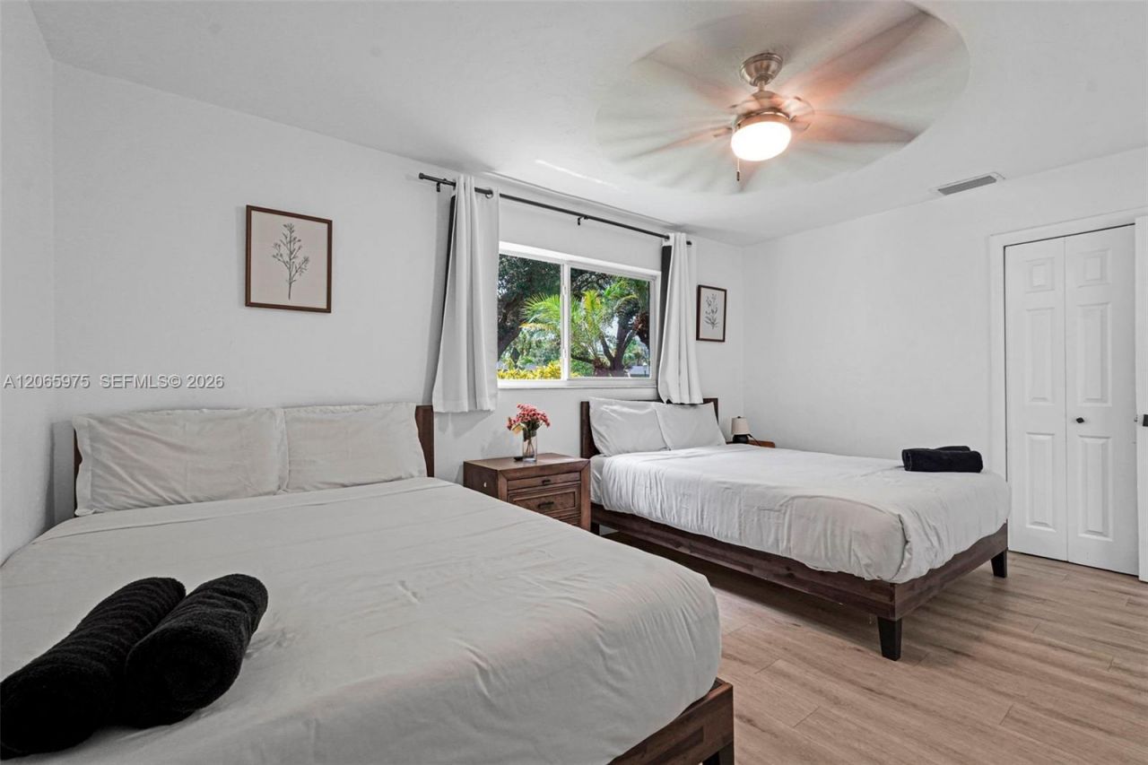 407 S 56th Ter , Hollywood, FL 33023 Photo