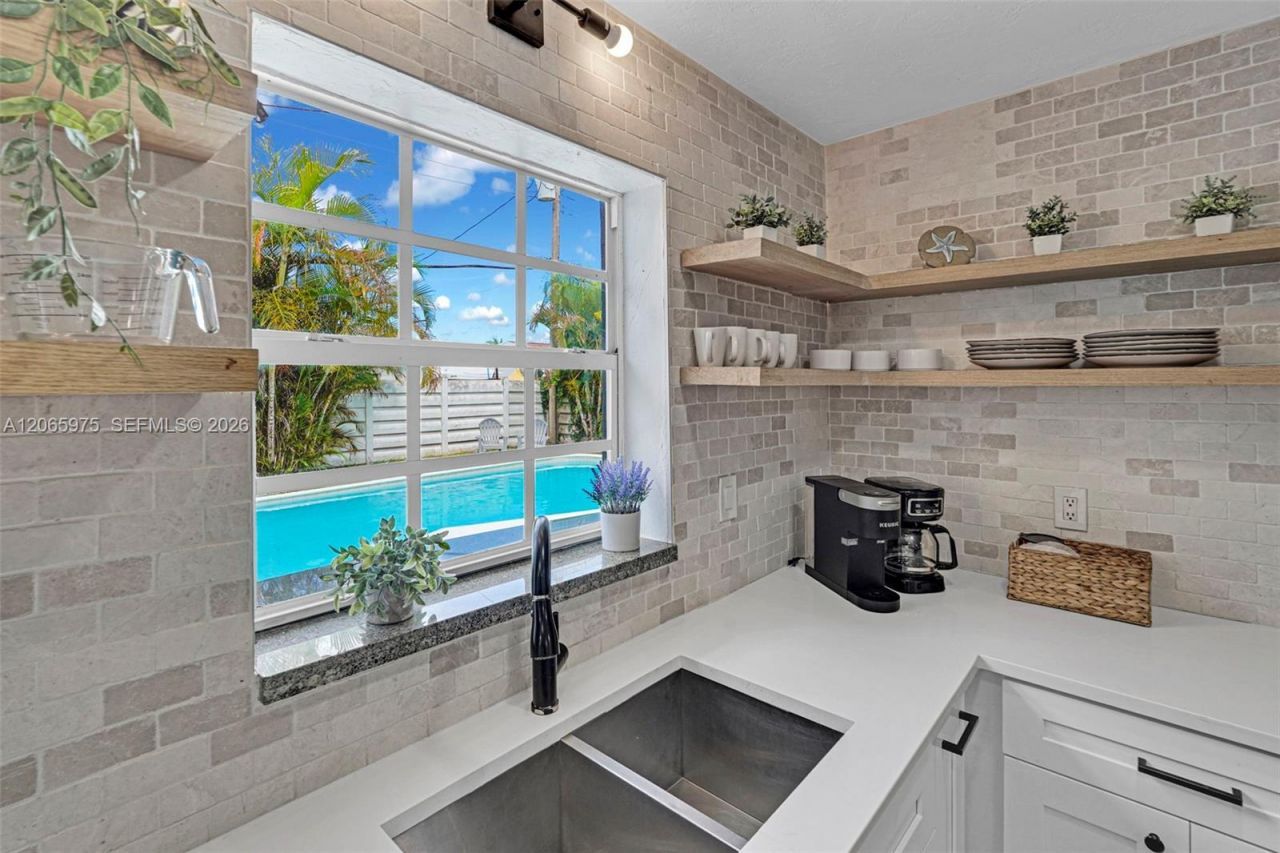 407 S 56th Ter , Hollywood, FL 33023 Photo