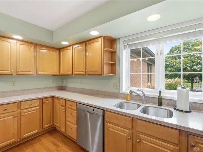 2662 Vienna Estates Drive, Miami Township, OH 45459 Photo 17